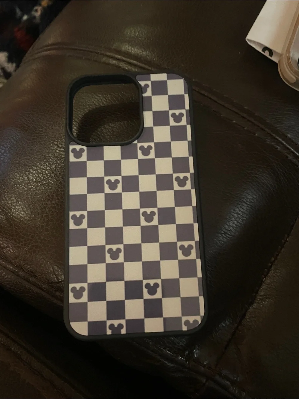Disney black and white Mickey 13 pro phone case